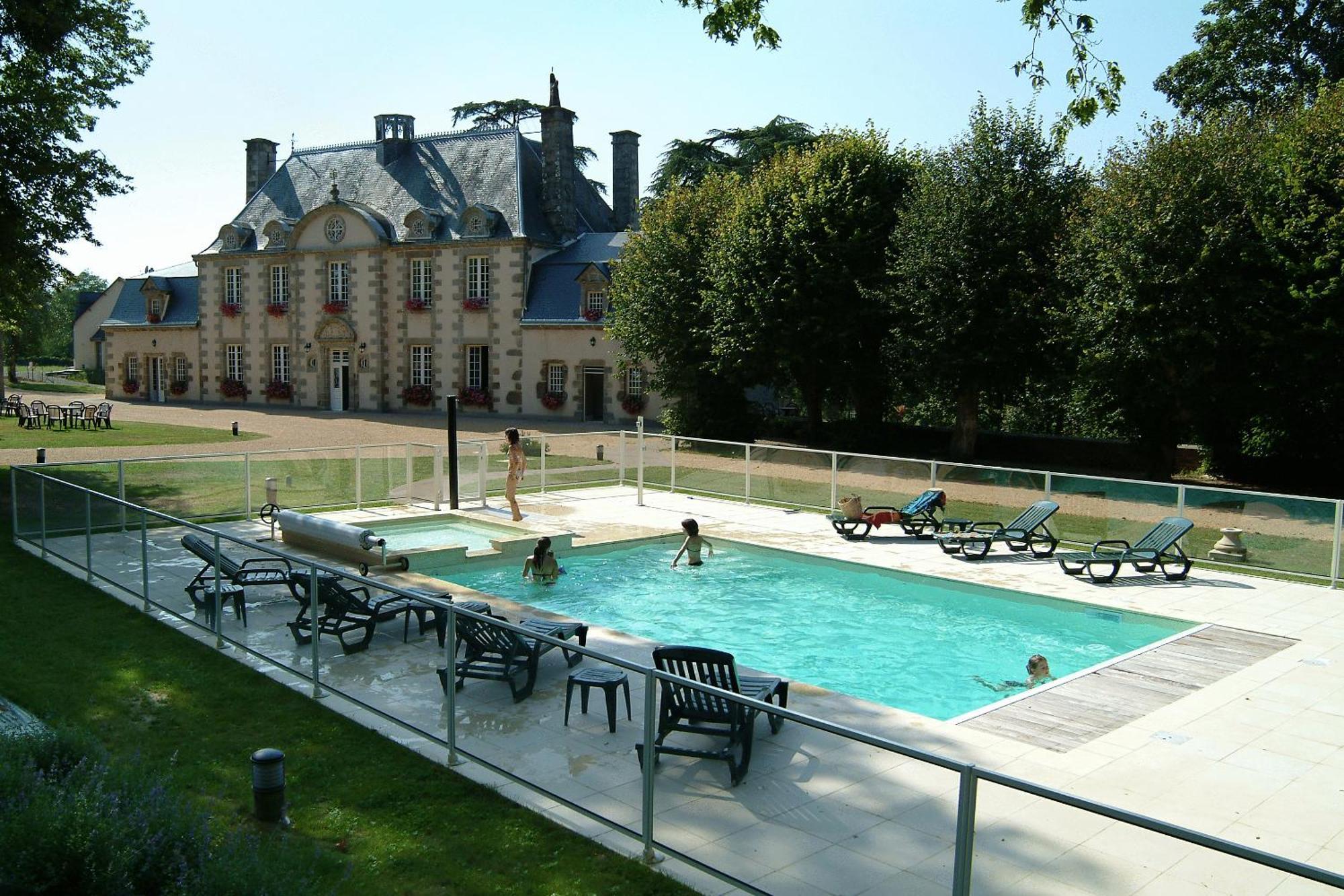 Hotel Logis La Marjolaine Moulay Exteriér fotografie
