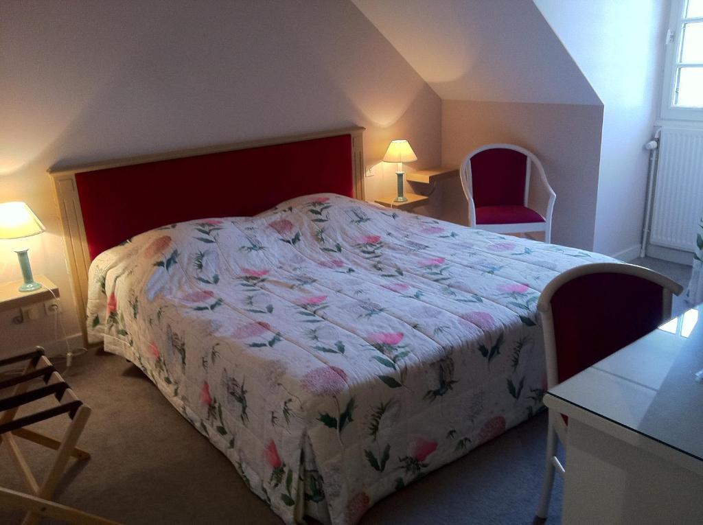 Hotel Logis La Marjolaine Moulay Pokoj fotografie